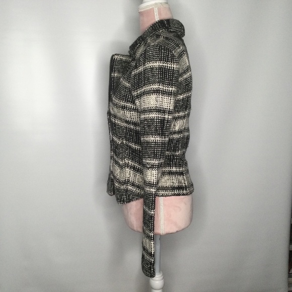 Lucky brand plaid zip closure jacket.‎ - Picture 6 of 10